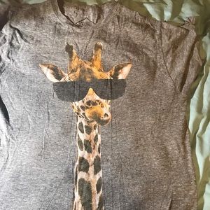 GIRAFFE TSHIRT